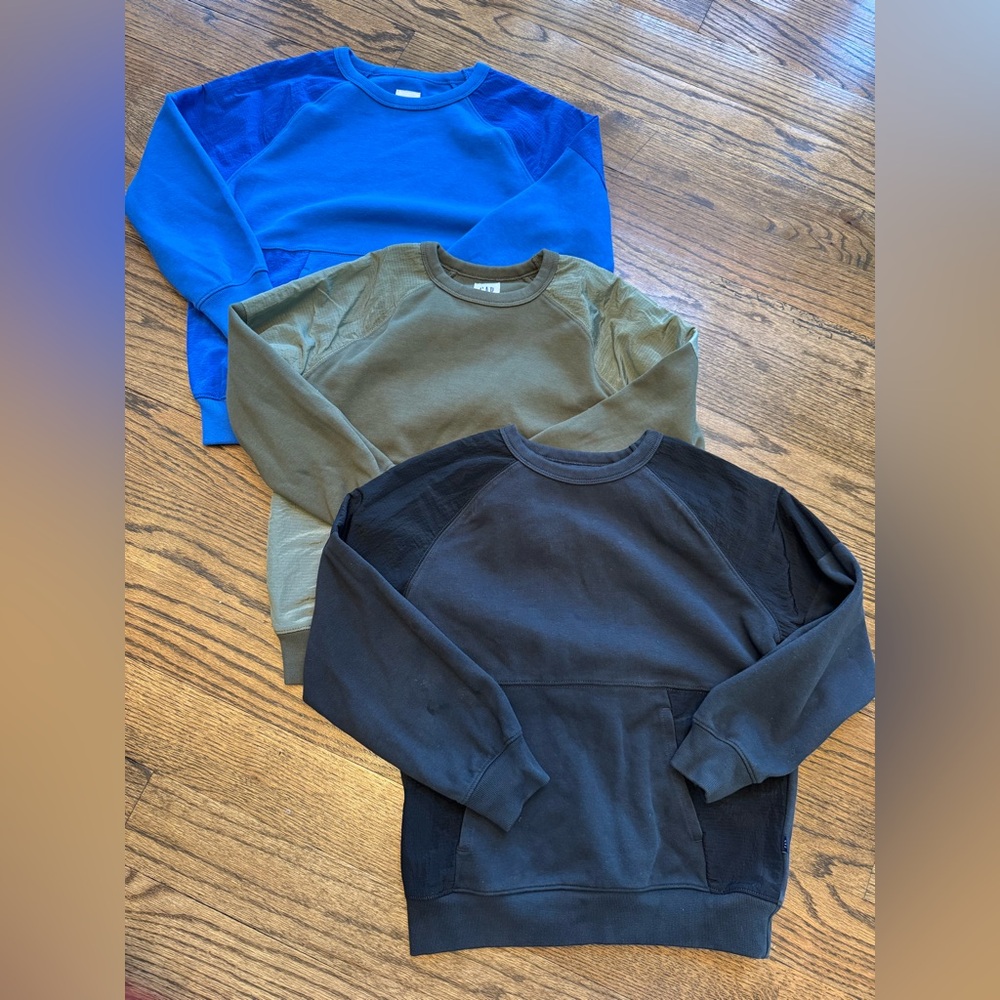 GAP Kids Size Small Sweatshirt Bundle – Blue, Olive & Black – Great Condition
